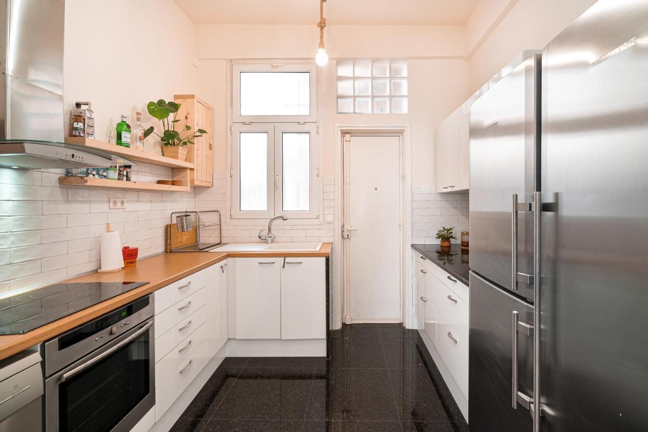 Spacious & Artistic Retro 2Bd Apt With Sauna Atenas Exterior foto