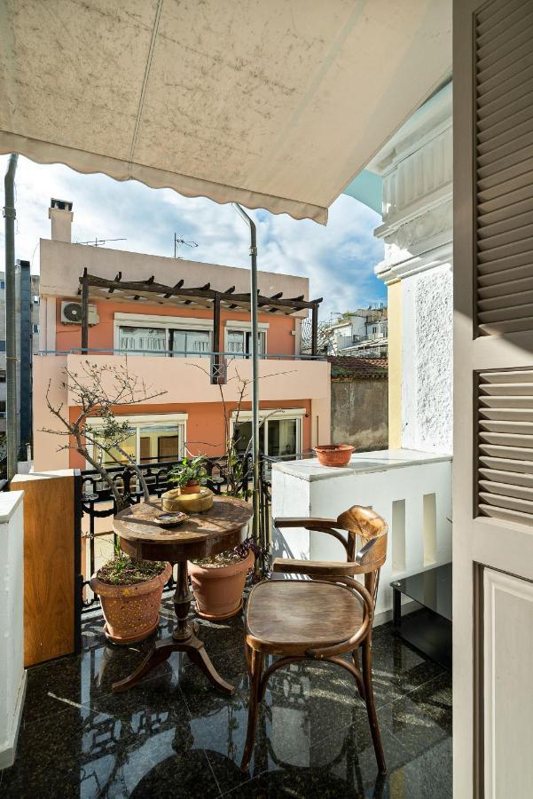 Spacious & Artistic Retro 2Bd Apt With Sauna Atenas Exterior foto